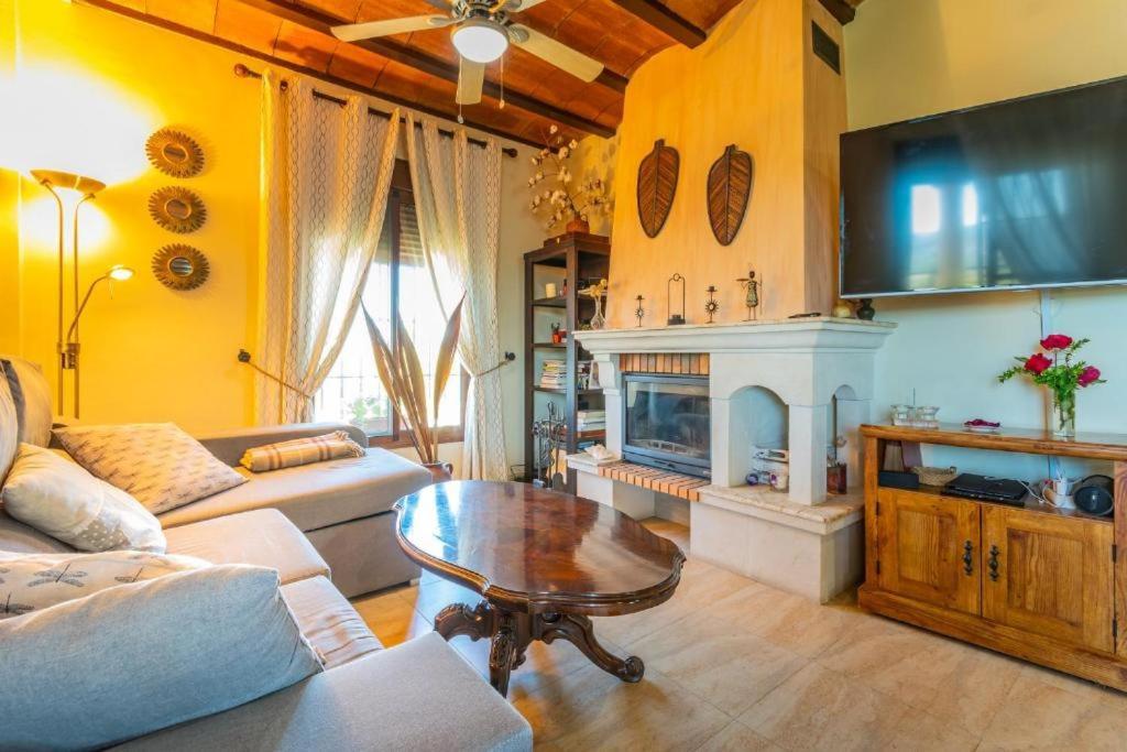 Preciosa Casa Rural A Un Paso Del Centro Villa Málaga Eksteriør bilde